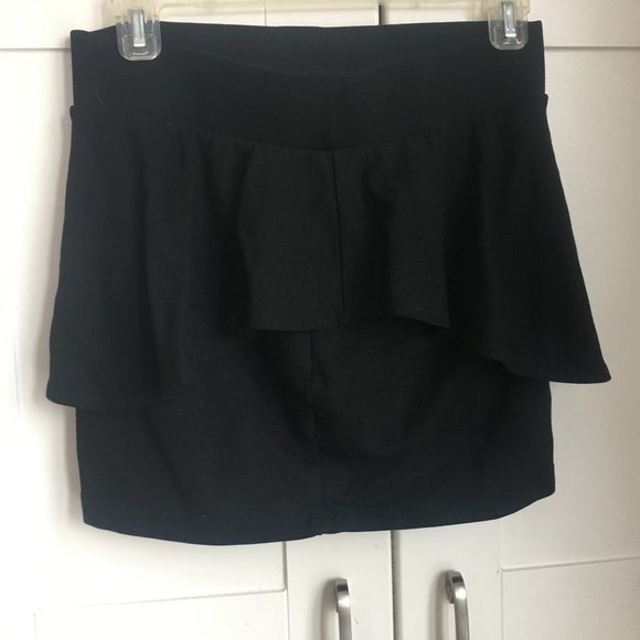 H&M Peplum skirt - Picture 1 of 2
